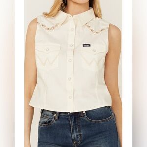 Wrangler Cream Sleeveless Western Snap-Front Shirt